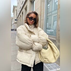 NA-KD Puffer Jacket cream